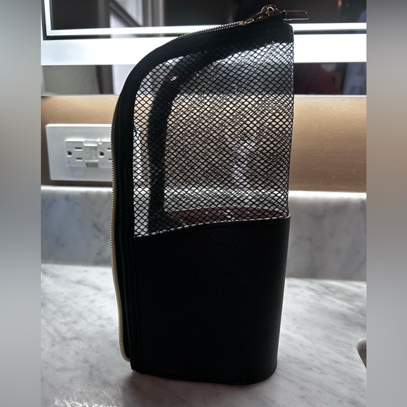 Black Travel Makeup Brush Holder Organizer Bag Zipper Pouch Portable Stand-Up - Picture 2 of 8